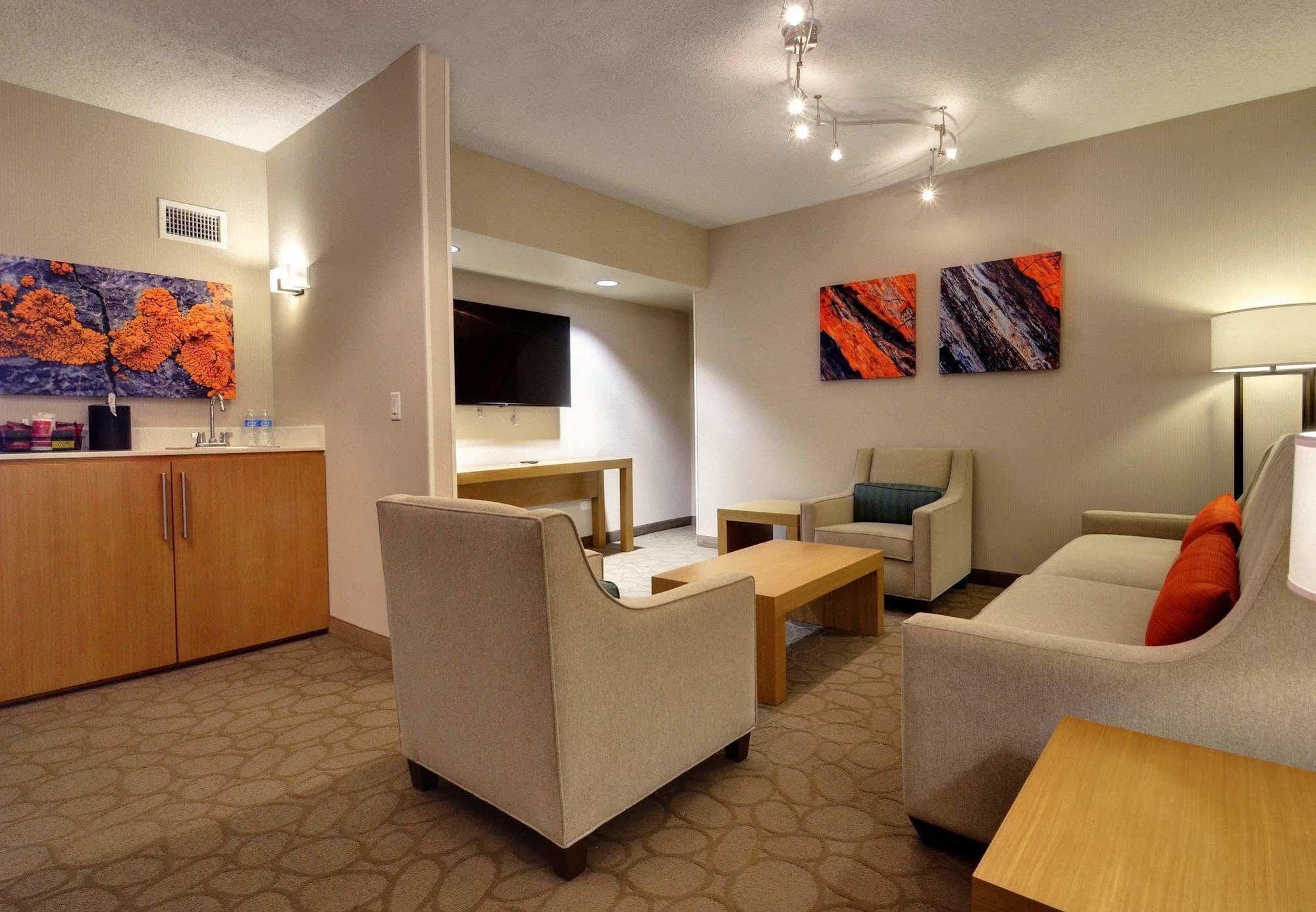Renaissance Chicago Glenview Suites Hotel Екстер'єр фото